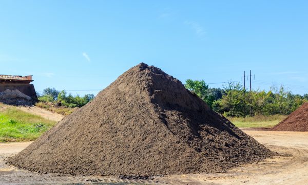 Black Dirt Delivery in Leander